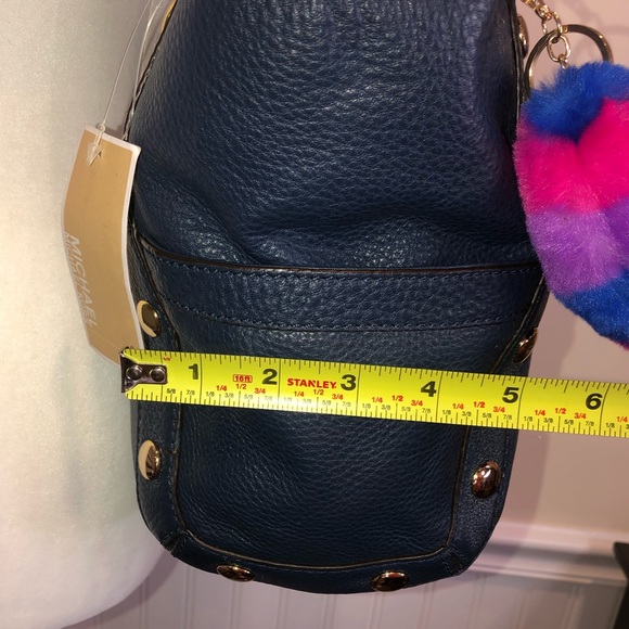 MICHAEL KORS Gold Studded Navy Blue Tumbled Leather Side Pocket Shoulder Bag NWT - Picture 9 of 16